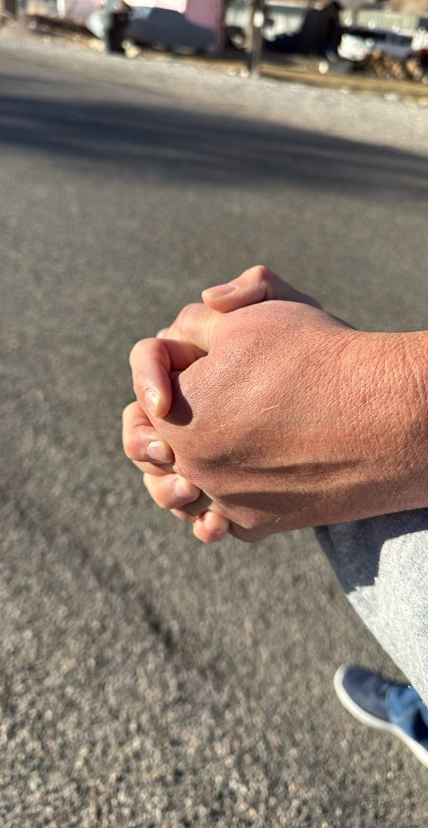 team building scavenger hunt