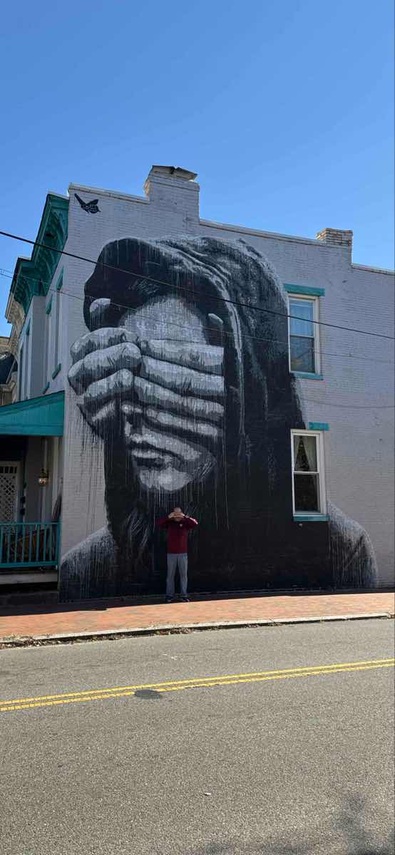 Richmond Virginia Art Walk scavenger hunt photos