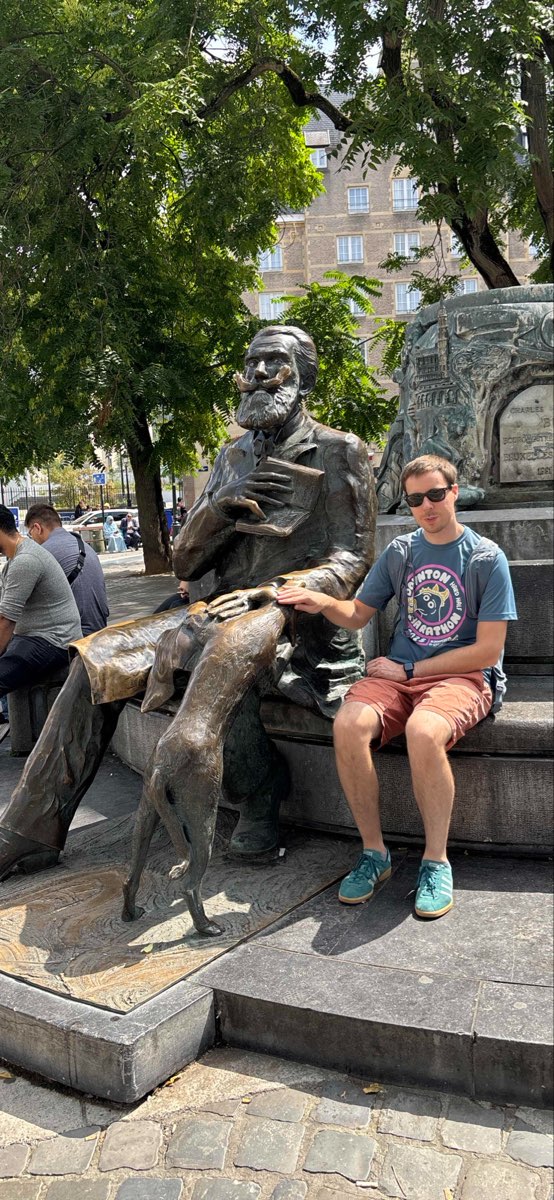 team building scavenger hunt