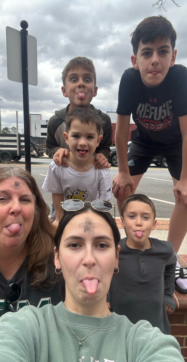 Downtown Woodstock Scavenger Hunt scavenger hunt photos