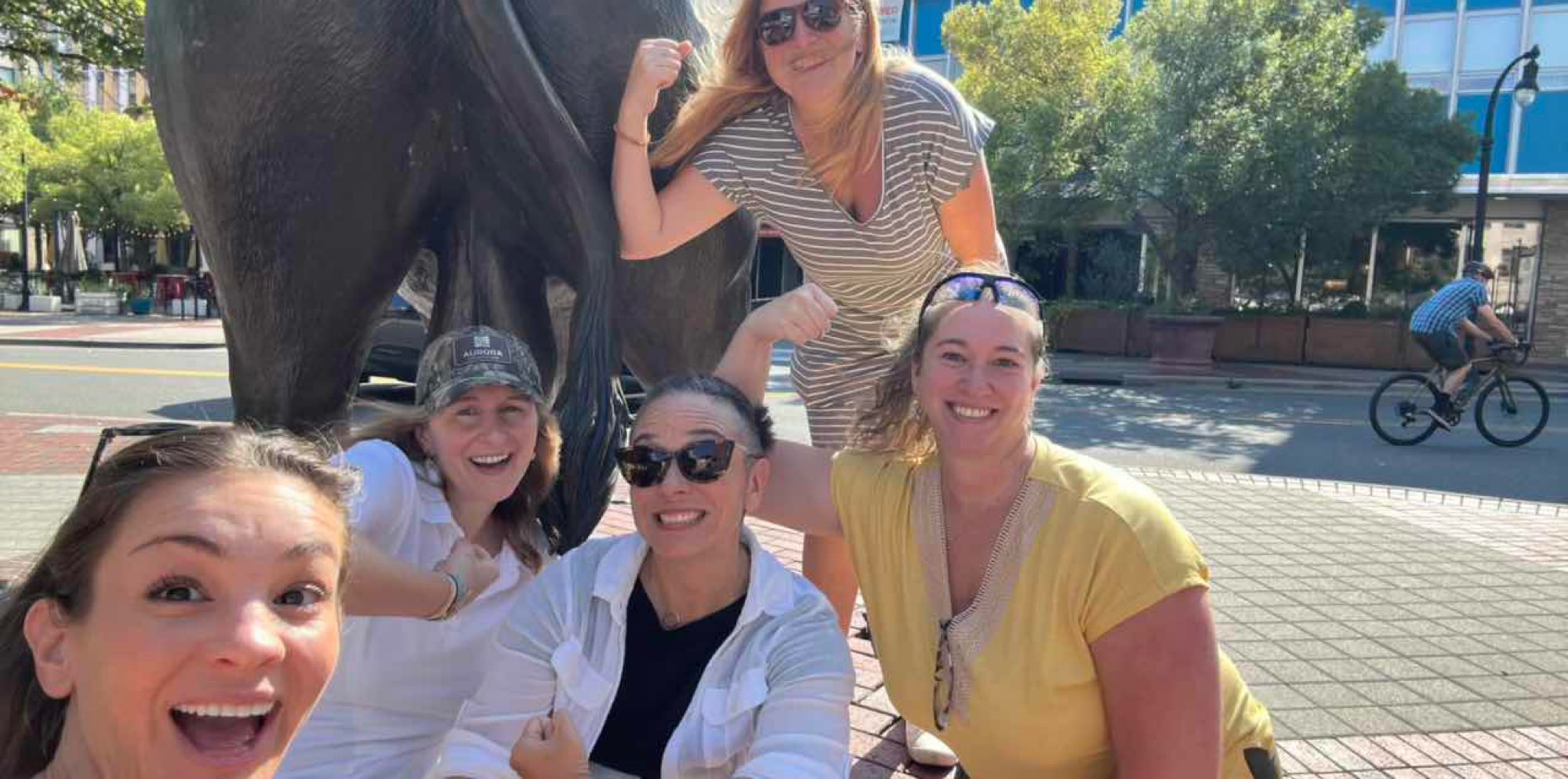 team building scavenger hunt