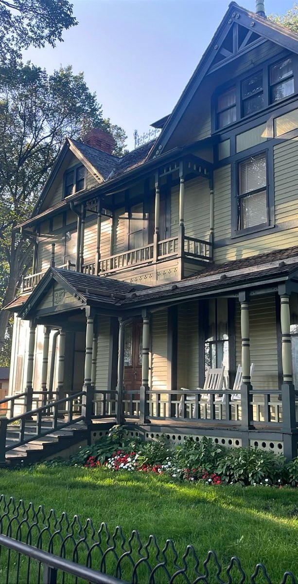 Bismarck Scavenger Hunt scavenger hunt photos