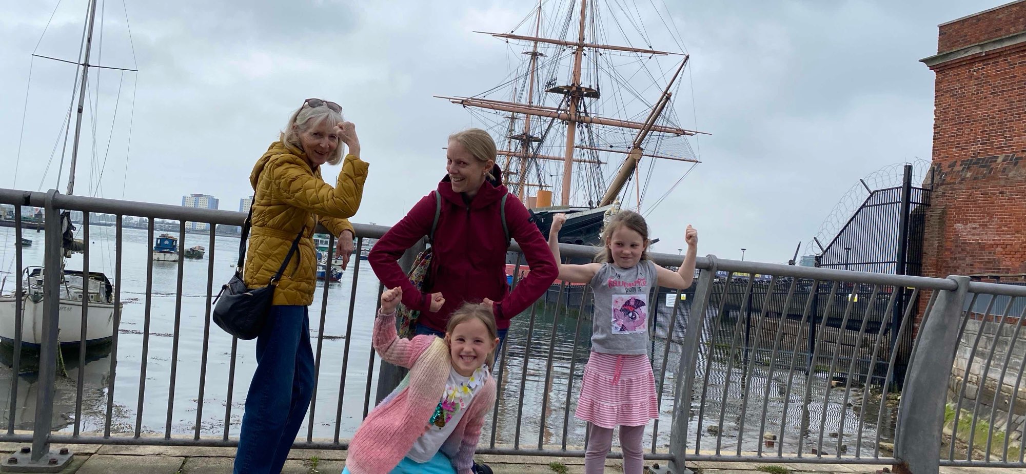 &Fcy;&ocy;&tcy;&ocy;&gcy;&rcy;&acy;&fcy;&icy;&icy; &kcy;&vcy;&iecy;&scy;&tcy;&acy; &pcy;&ocy; &Scy;&acy;&ucy;&tcy;&scy;&icy;