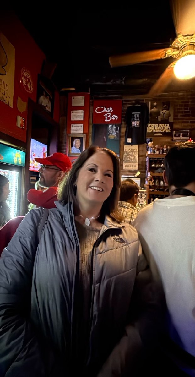 รูปภาพ Columbus Ohio Bar Crawl scavenger hunt