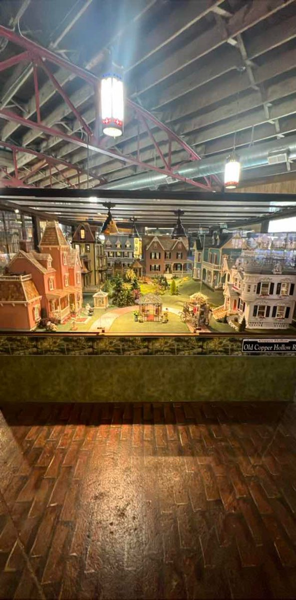 ภาพการแข่งขันล่าสมบัติของวิทยาลัยเซนต์เตอร์