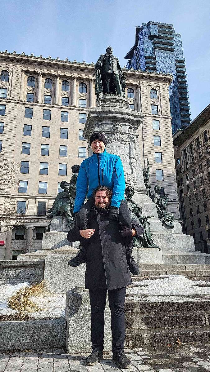 team building scavenger hunt