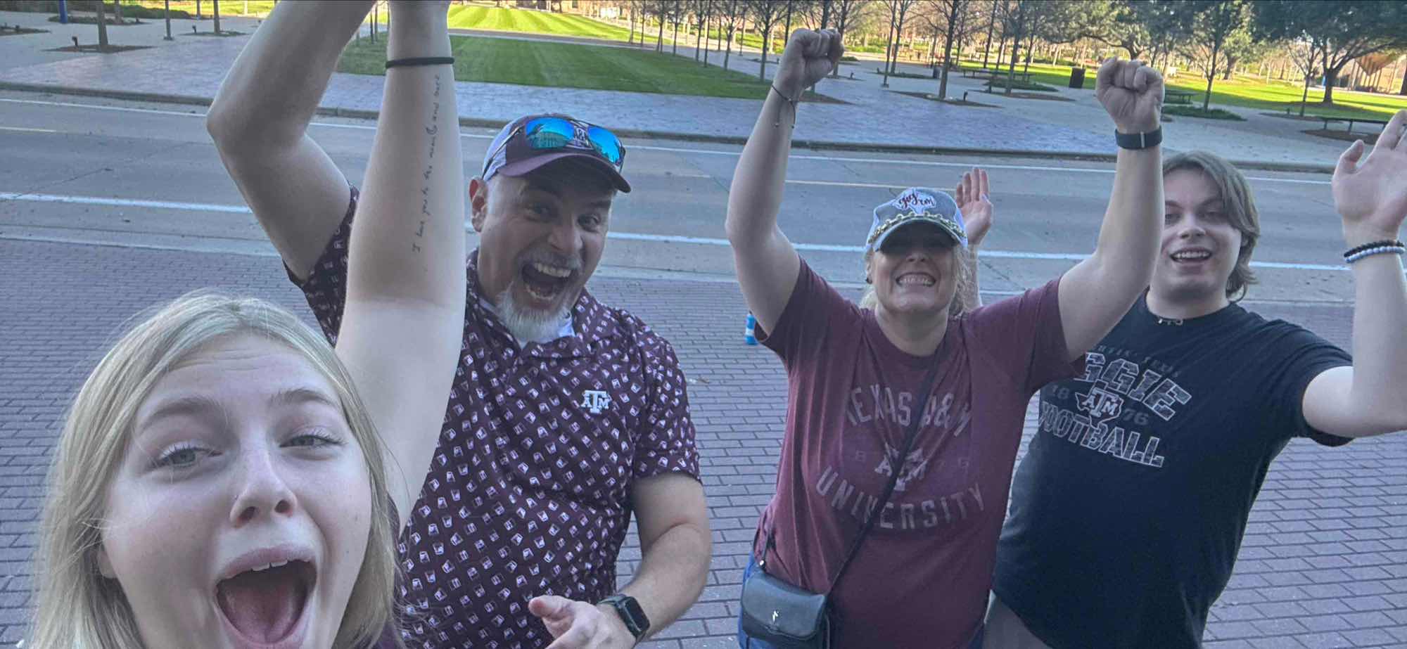 team building scavenger hunt