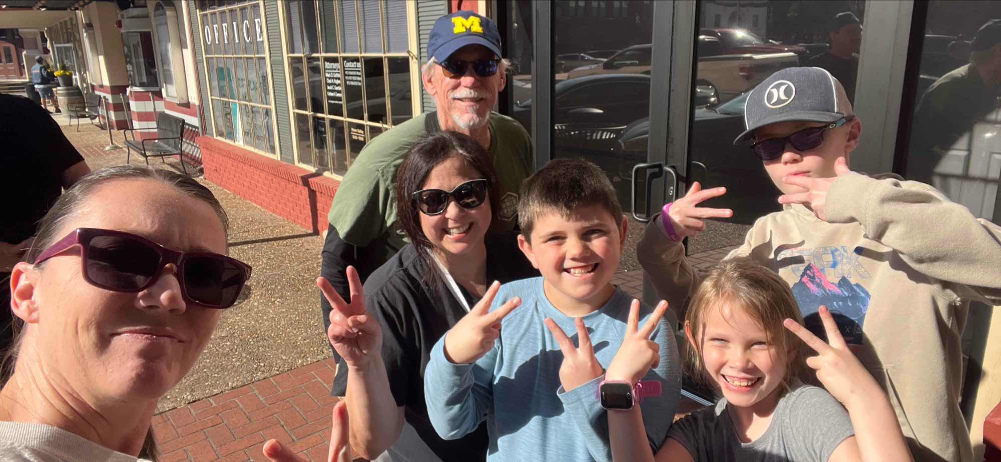 Waxahachie Scavenger Hunt scavenger hunt photos