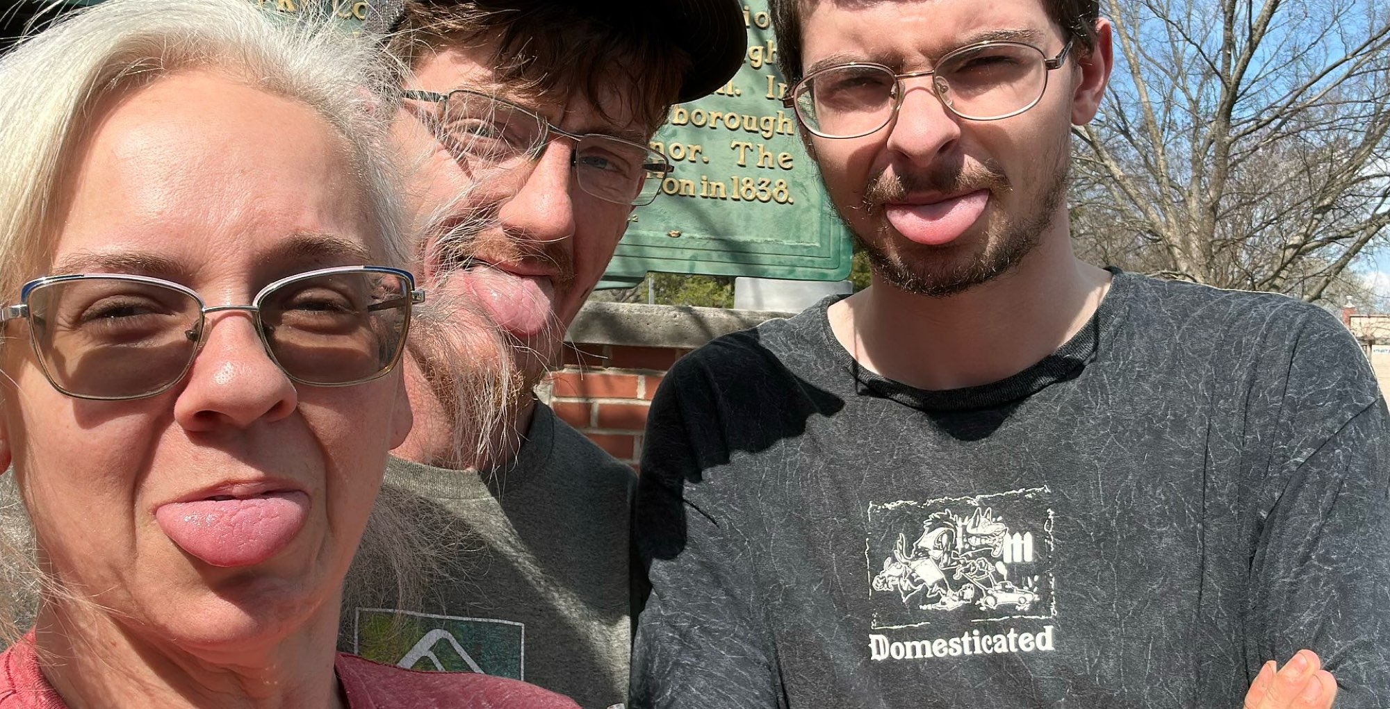 team building scavenger hunt