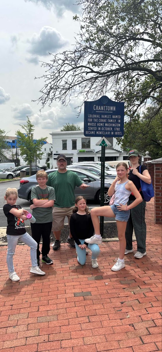 Montclair Scavenger Hunt scavenger hunt photos