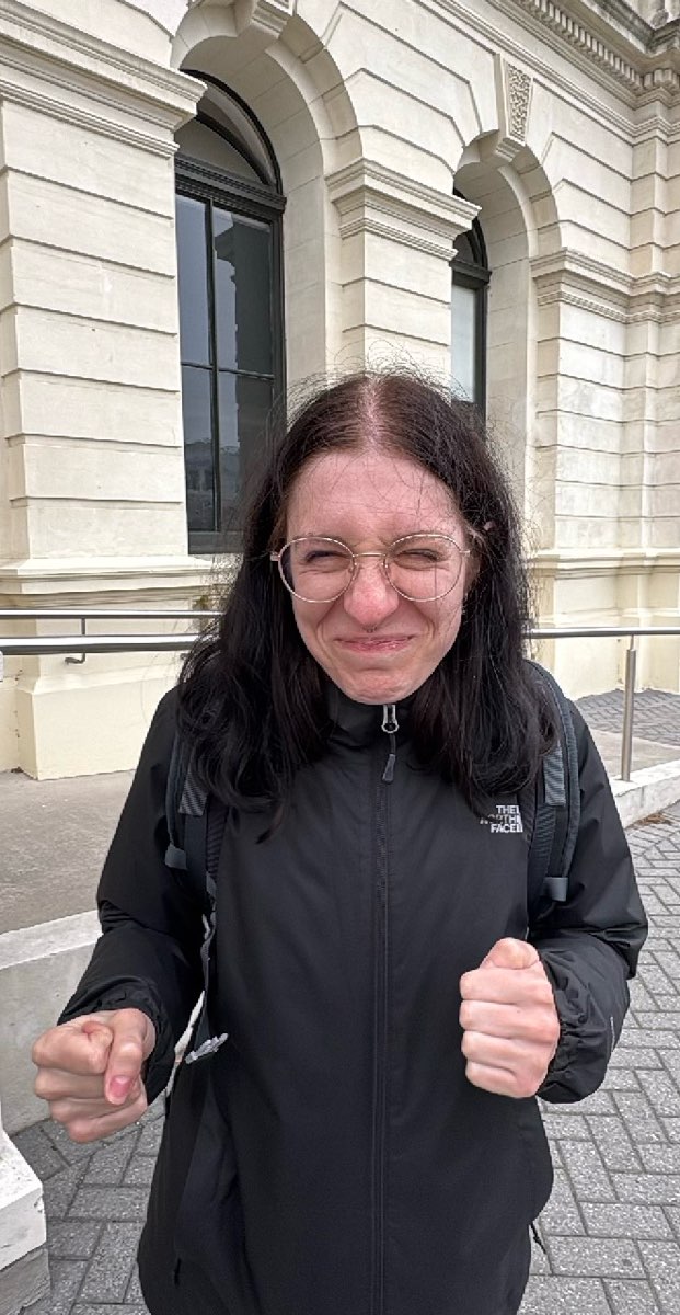 team building scavenger hunt