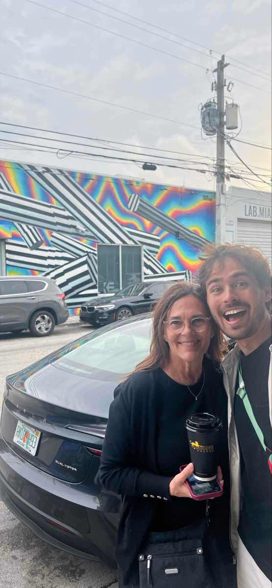 Popkulttuuri&colon; Dexter TV-sarjan tapahtumapaikat -aarteenetsint&auml; aarteenetsint&auml;kuvat