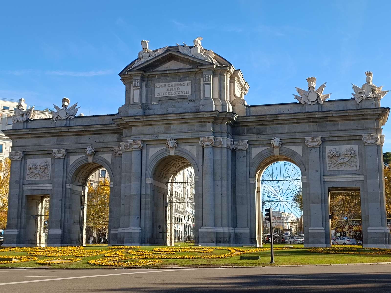 team building scavenger hunt