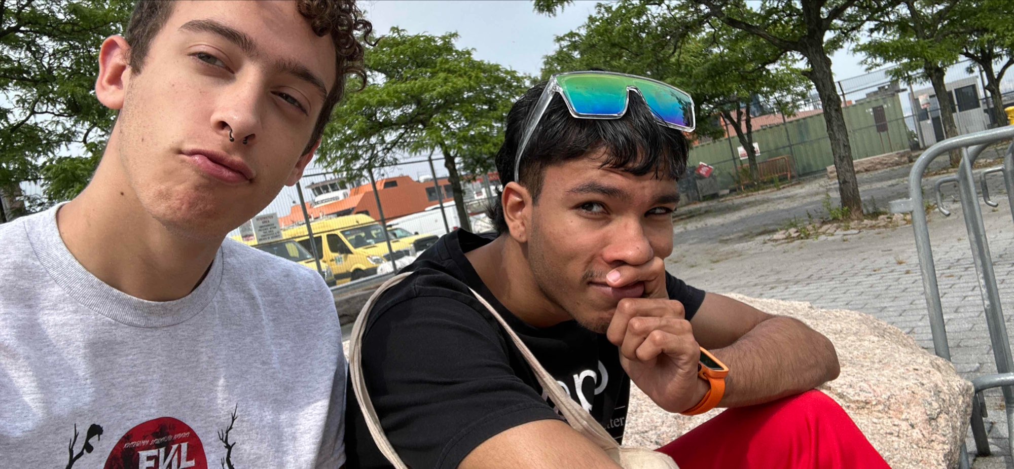 team building scavenger hunt