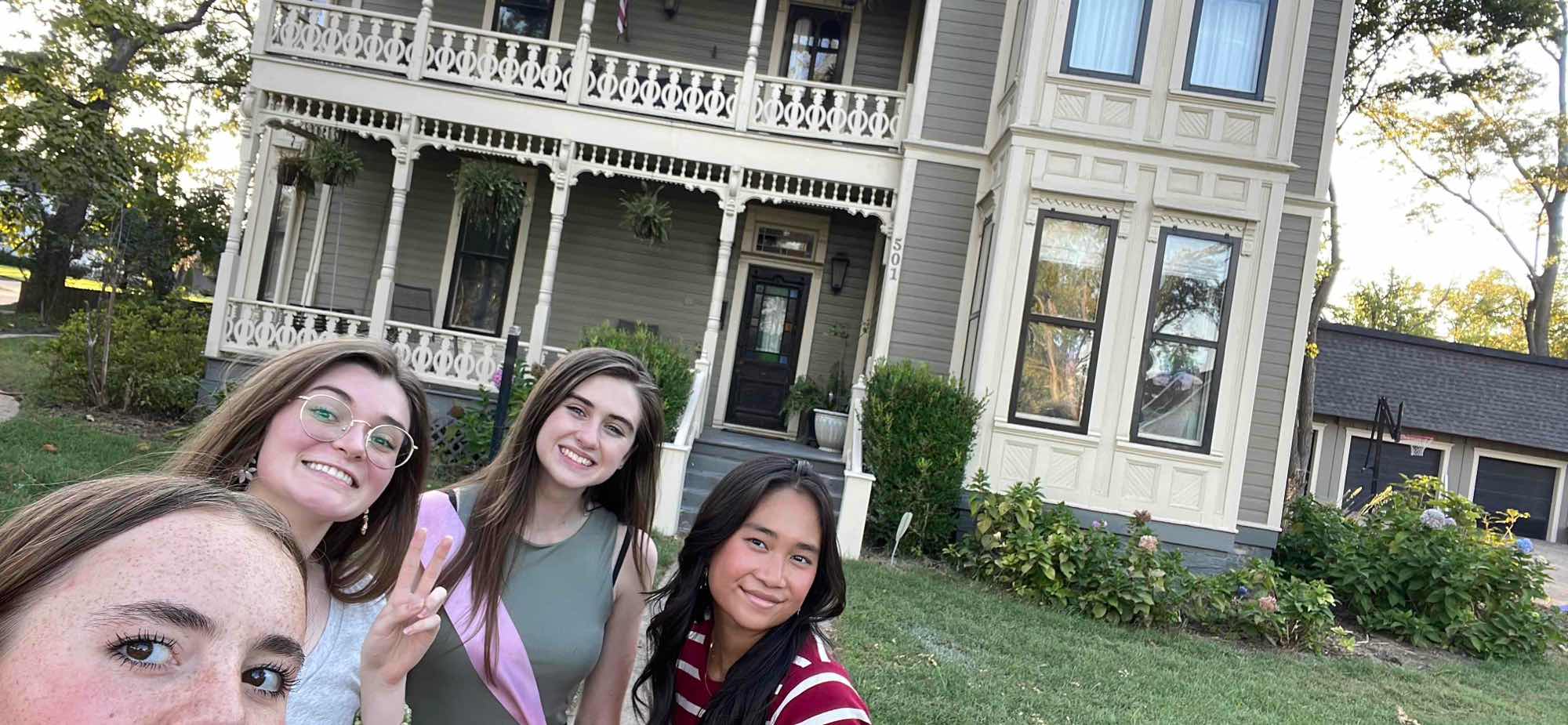 Bentonville Scavenger Hunt scavenger hunt photos