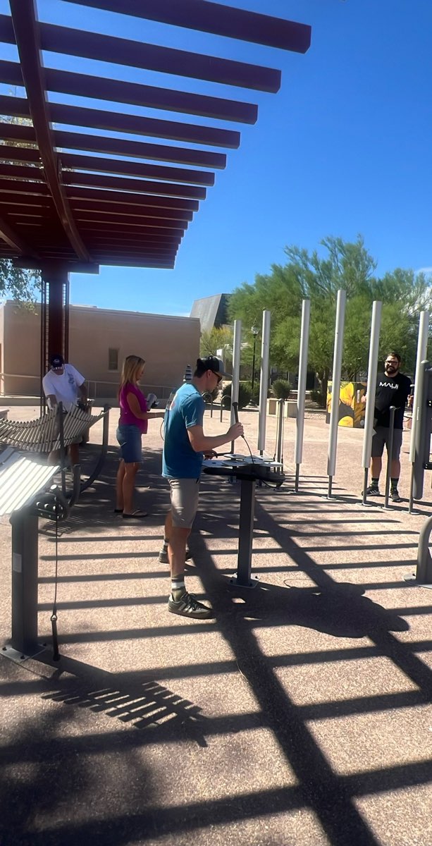 team building scavenger hunt