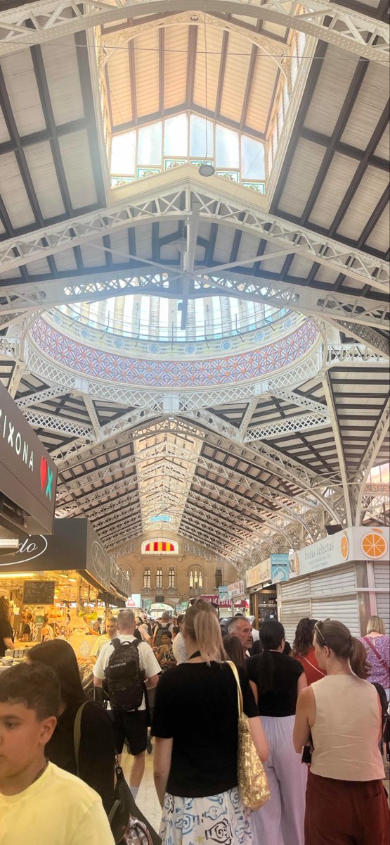 Valencia Scavenger Hunt scavenger hunt photos