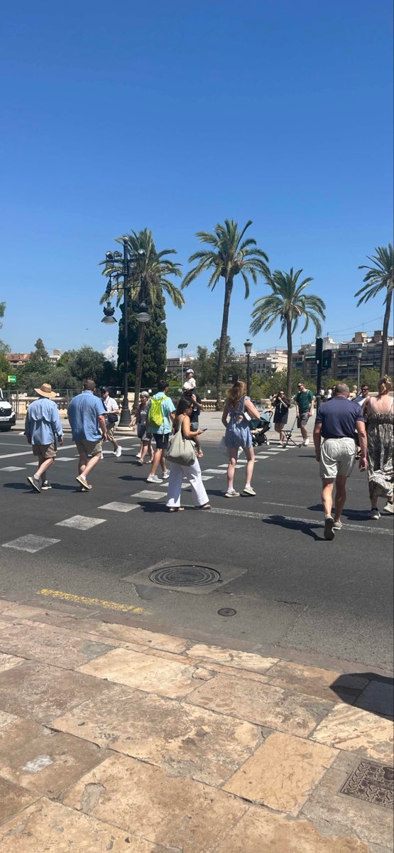 Valencia Scavenger Hunt scavenger hunt photos