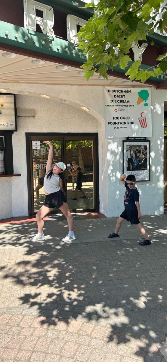 Revelstoke Scavenger Hunt scavenger hunt photos