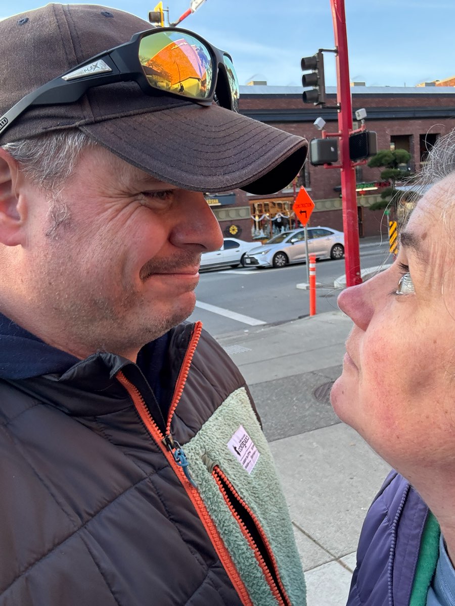 ภาพถ่ายการล่าสมบัติผีสิงเมืองวิกตอเรีย บริติชโคลัมเบีย