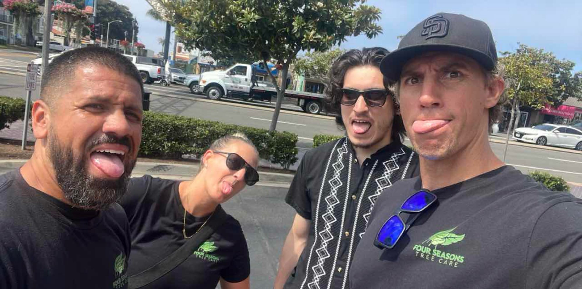 team building scavenger hunt