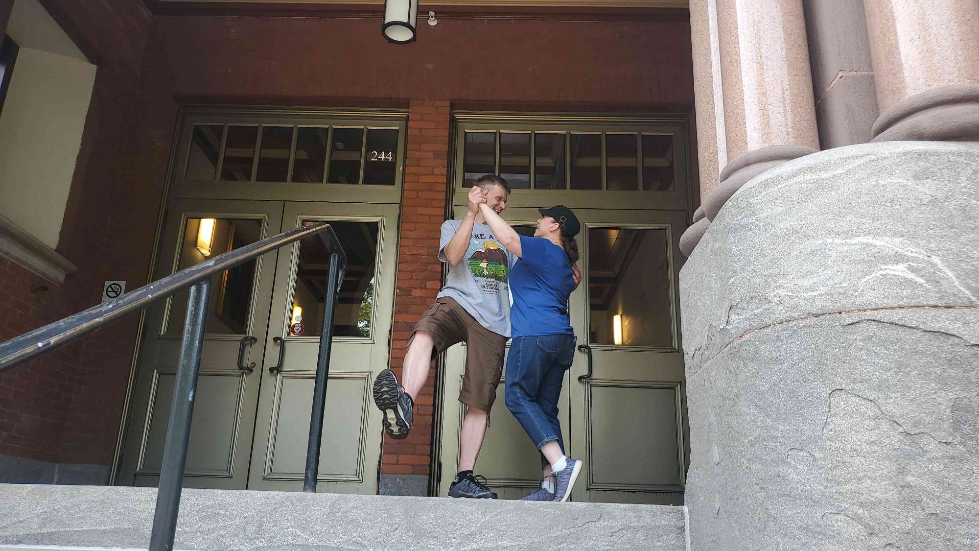 team building scavenger hunt