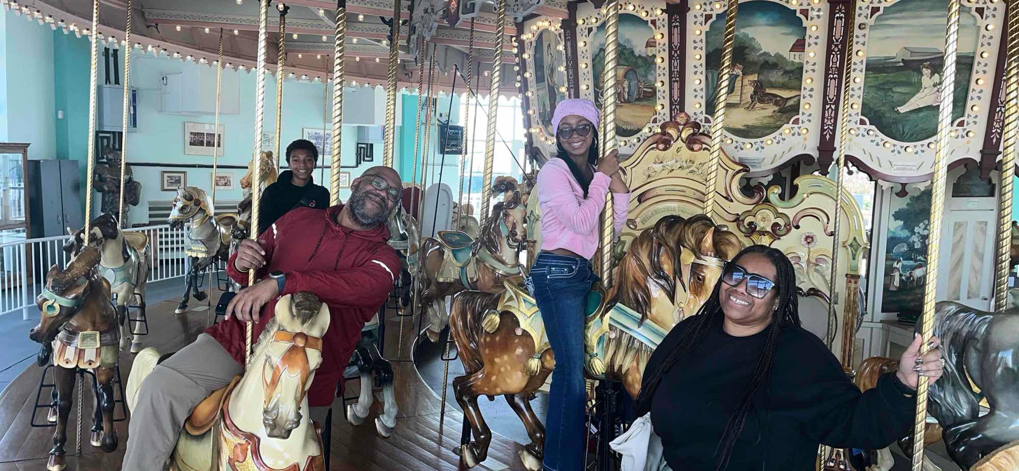 team building scavenger hunt