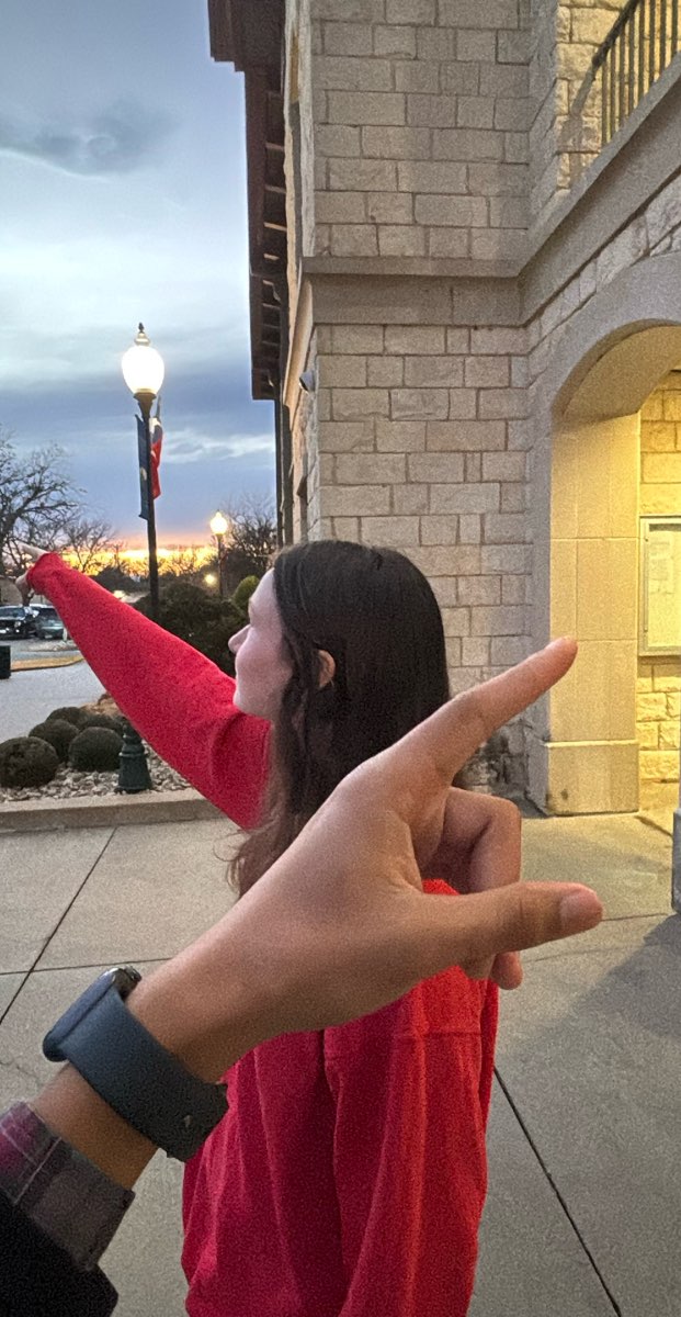 team building scavenger hunt