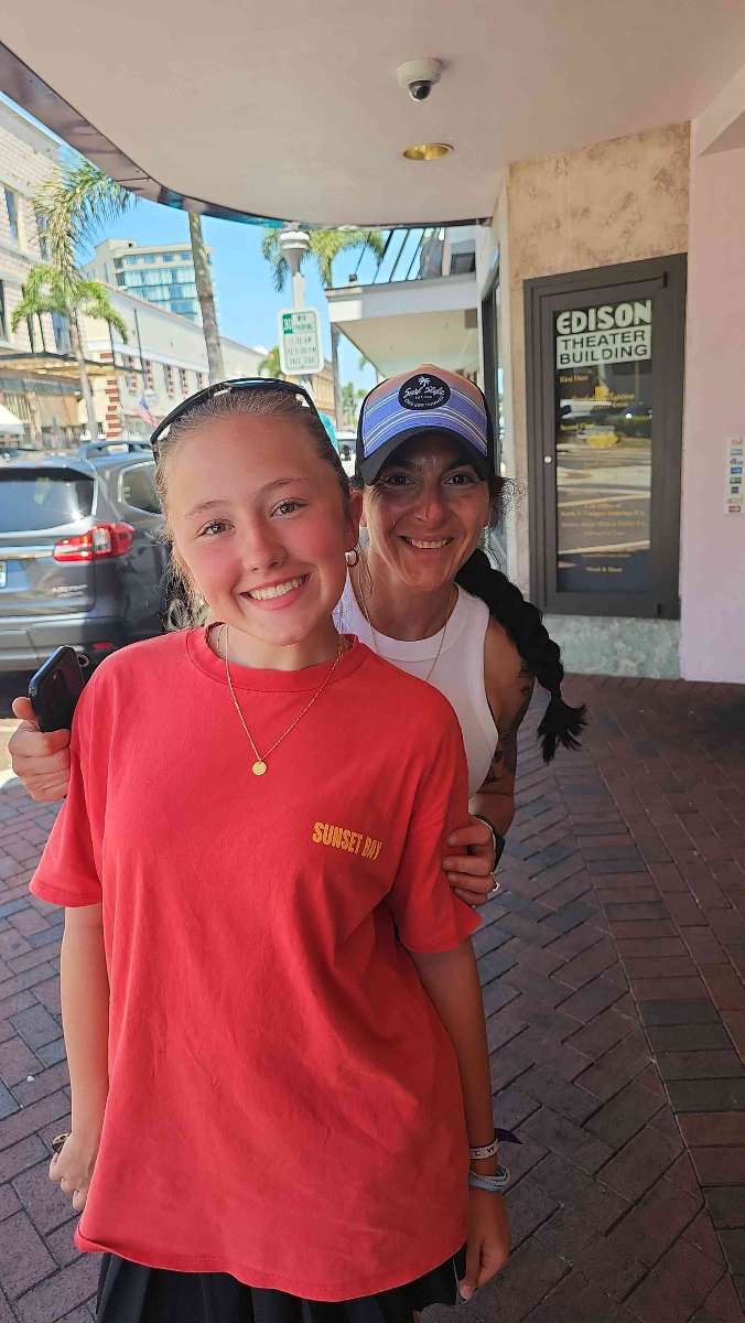 team building scavenger hunt