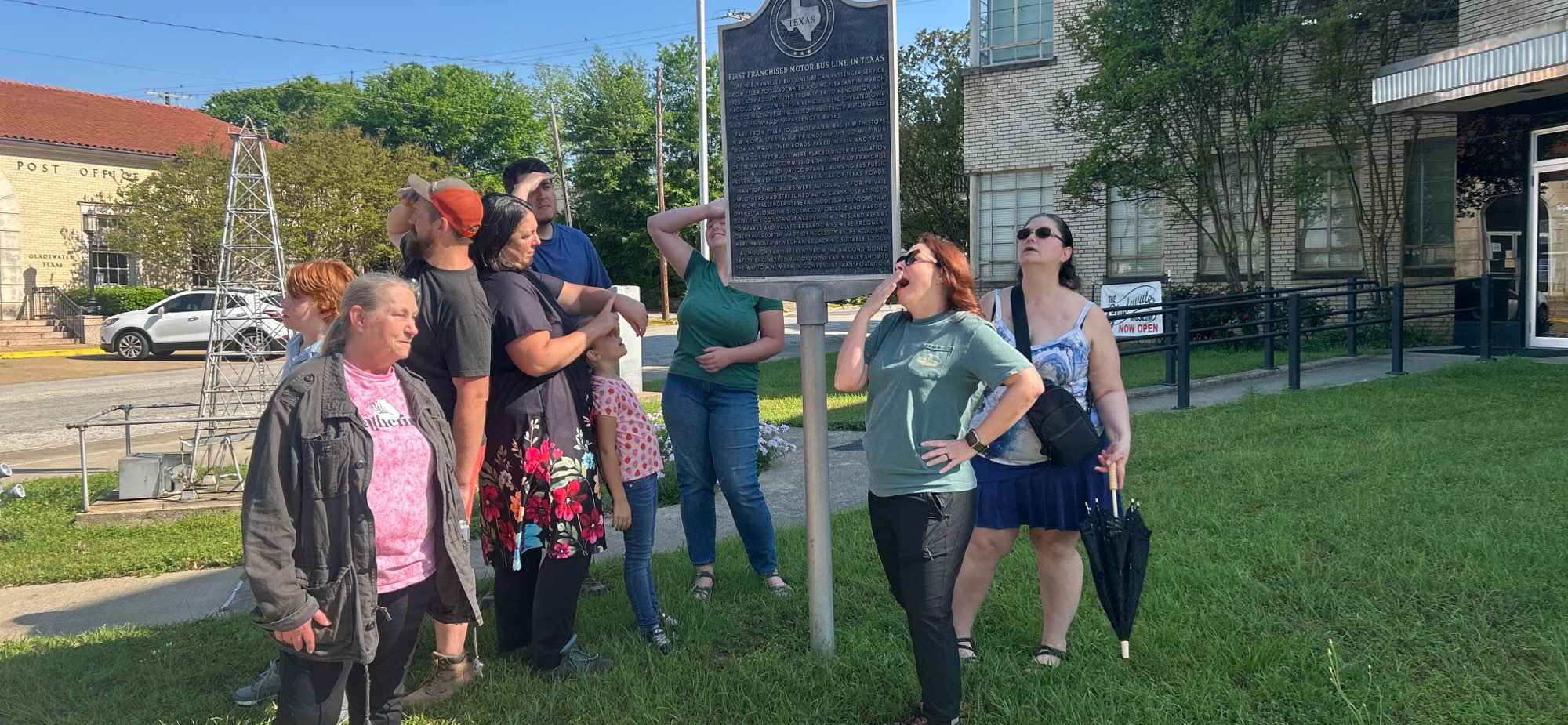 Gladewater Scavenger Hunt fotoğraf galerisi