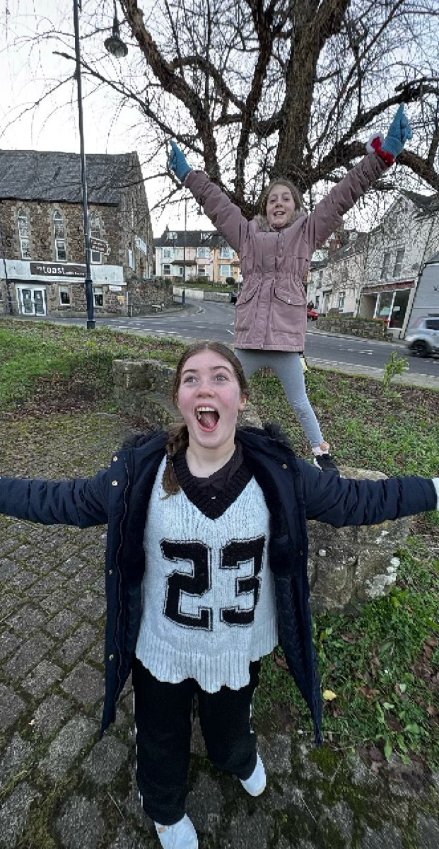 team building scavenger hunt