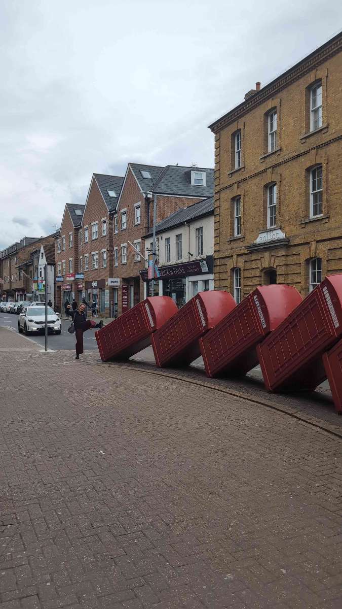 team building scavenger hunt