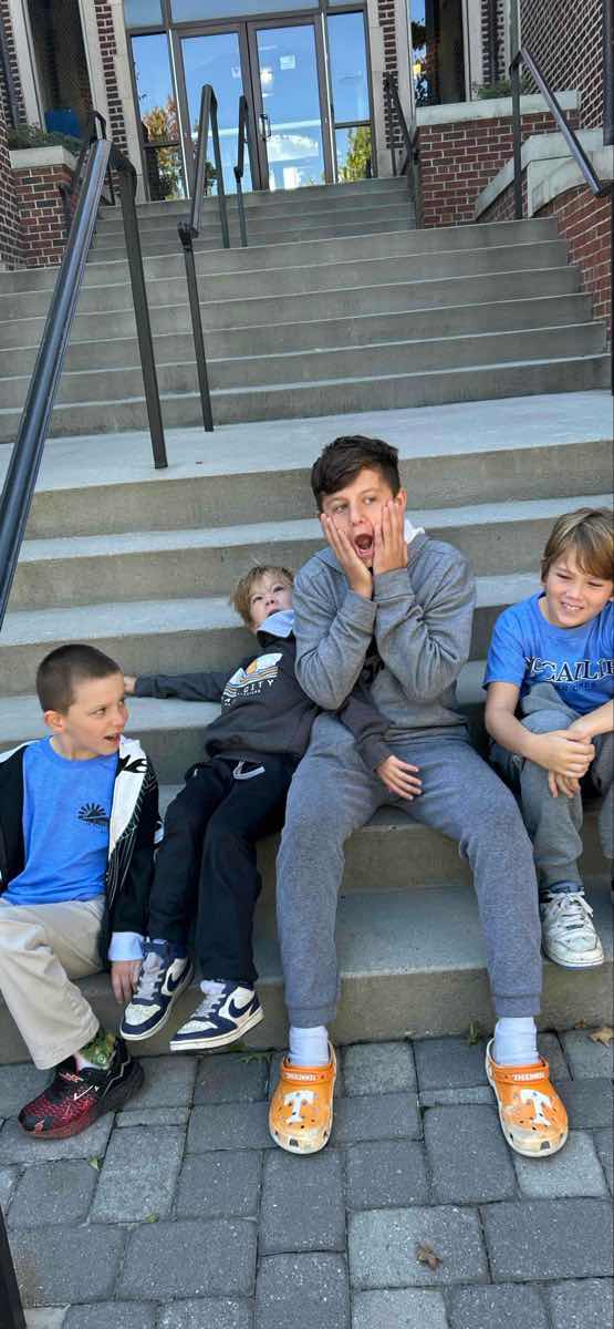 Chattanooga Bar Crawl scavenger hunt photos