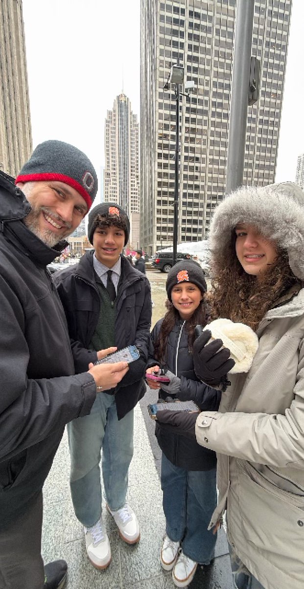 Illinois Institute of Technology Scavenger Hunt scavenger hunt photos