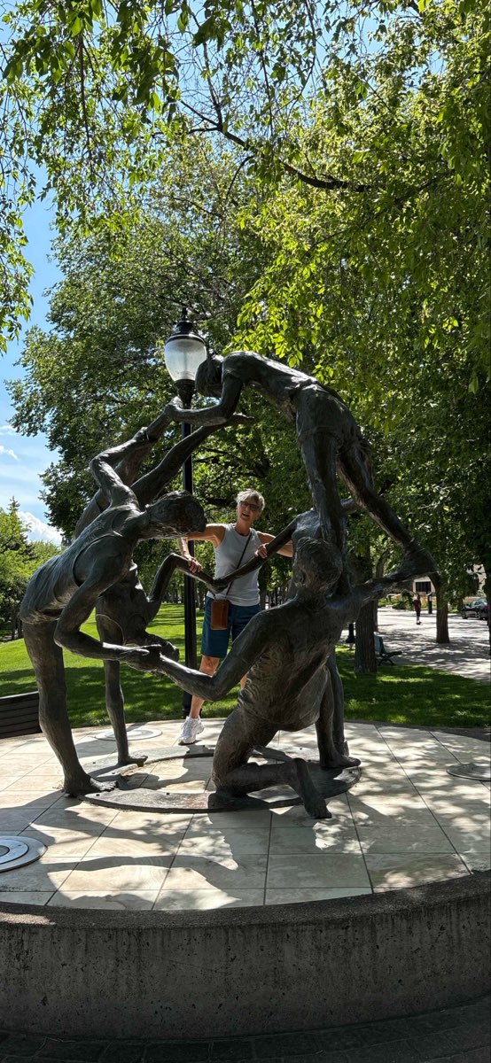 Saskatoon Scavenger Hunt scavenger hunt photos