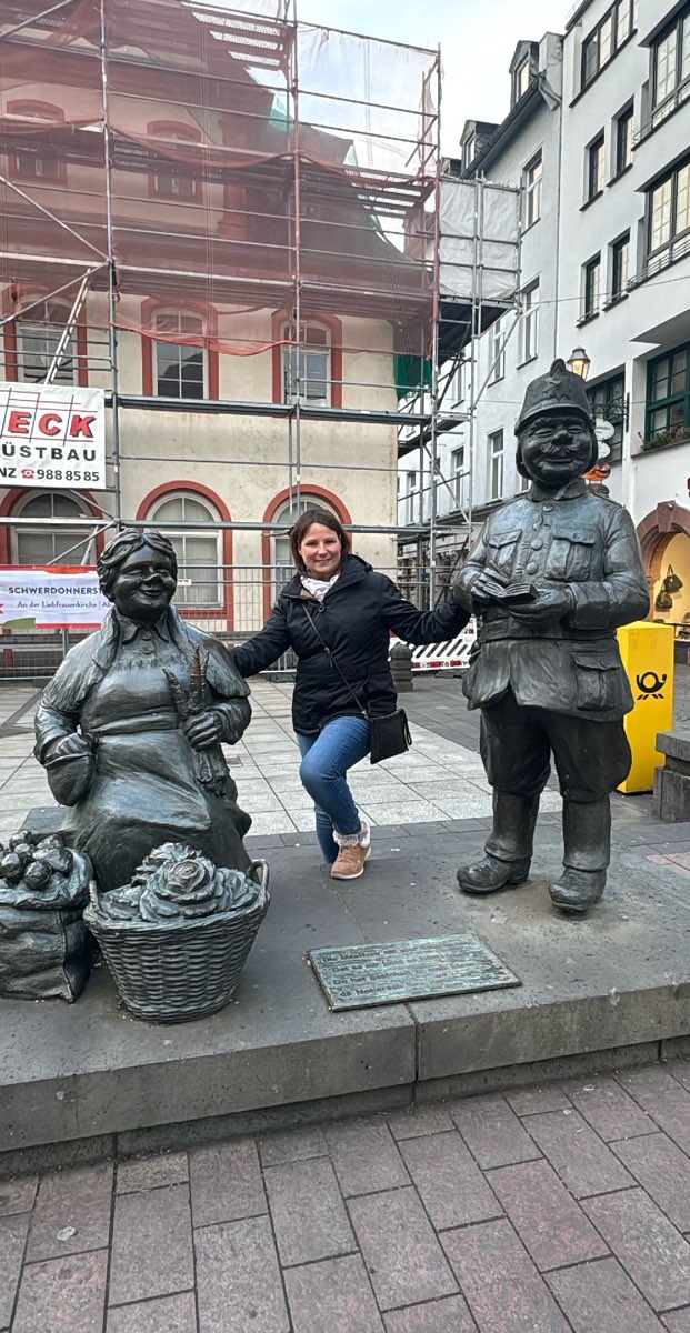 team building scavenger hunt