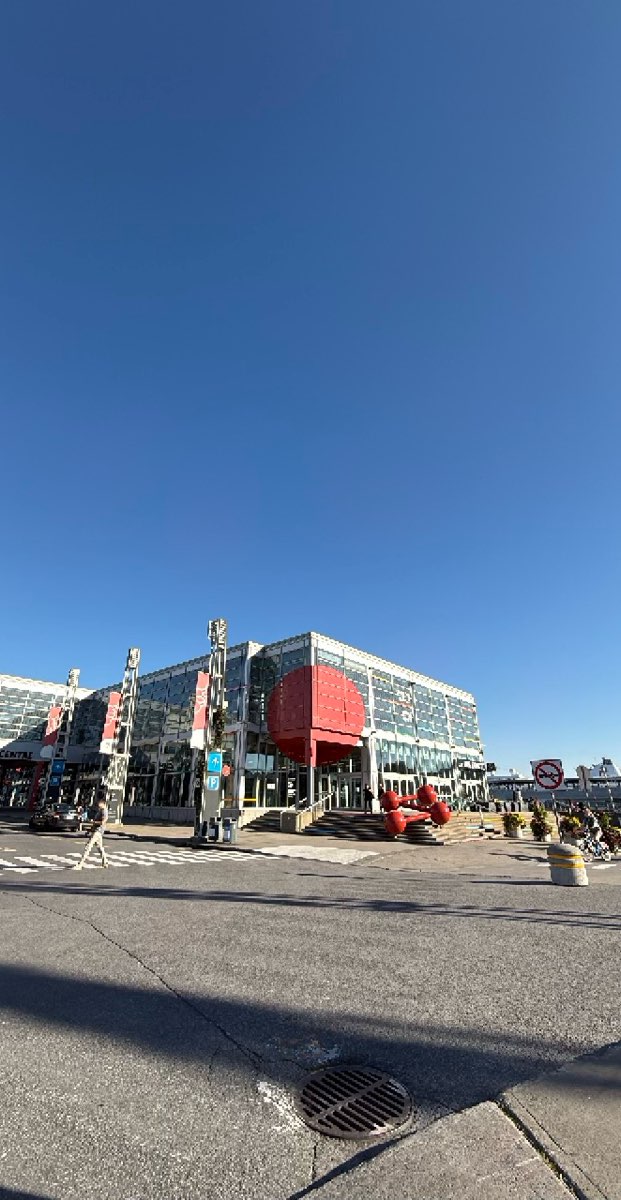 Montreal Downtown Scavenger Hunt scavenger hunt photos