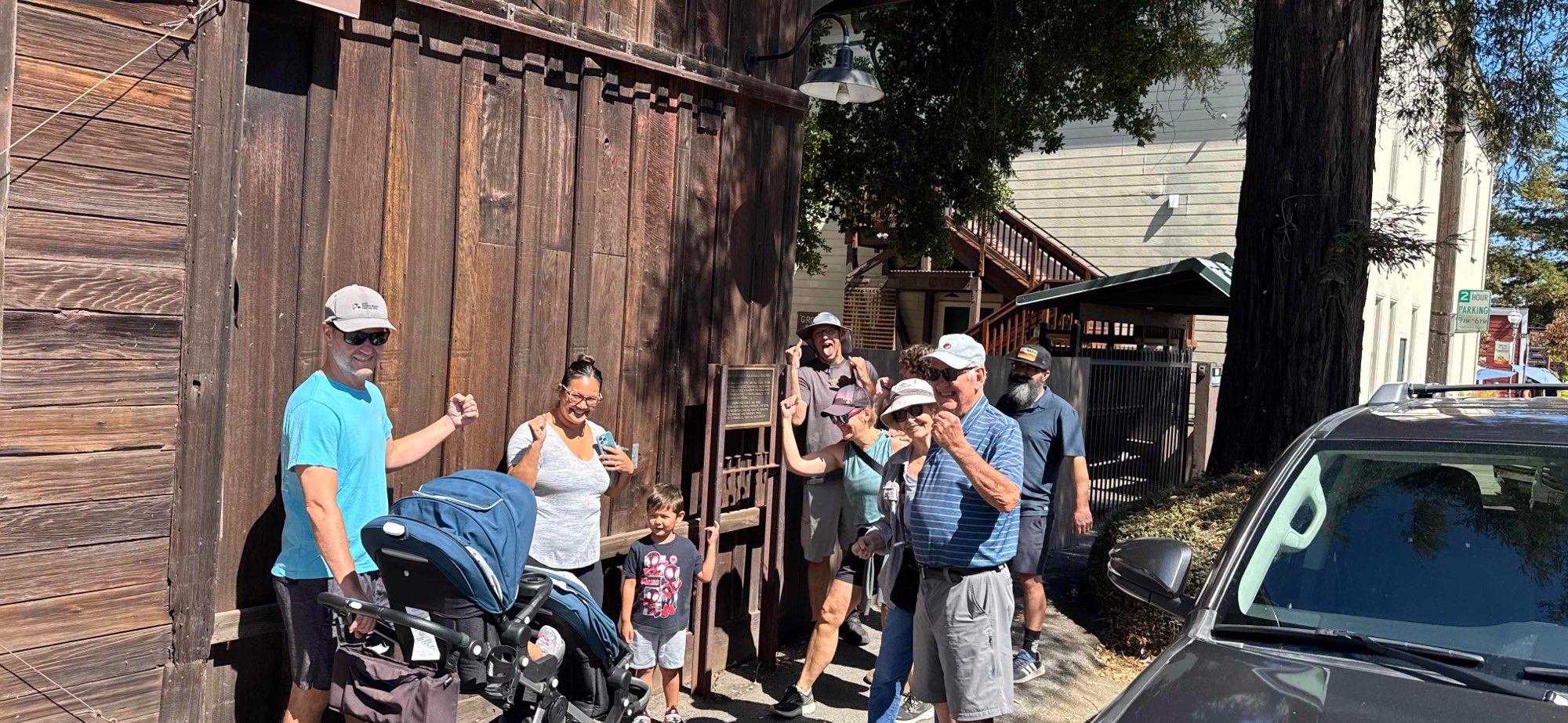 Fotografii v&acirc;n&abreve;toare de comori Novato