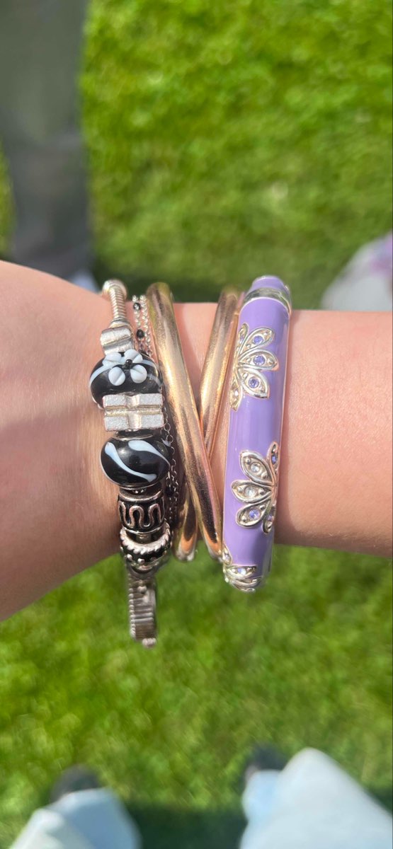 team building scavenger hunt