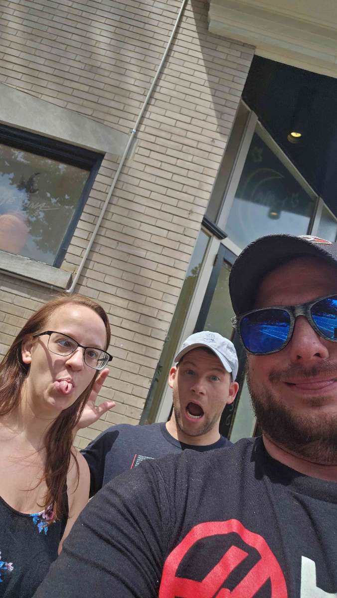 team building scavenger hunt