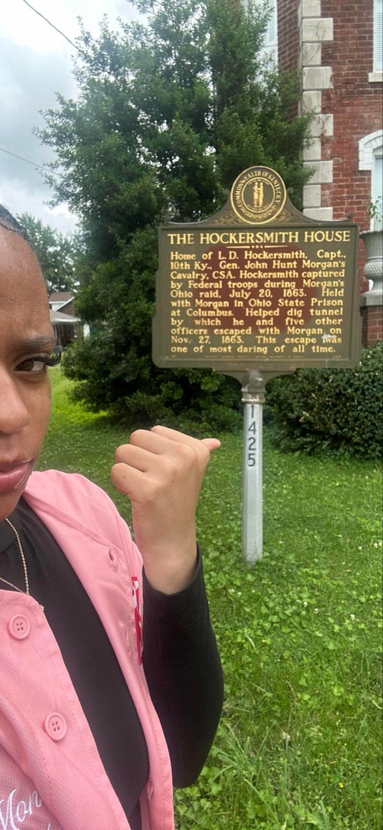 Madisonville Scavenger Hunt scavenger hunt photos