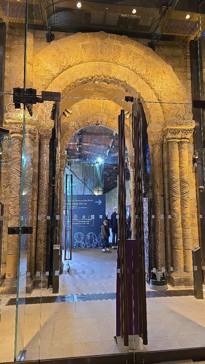 Durham University Scavenger Hunt 스캐빈저 헌트 사진