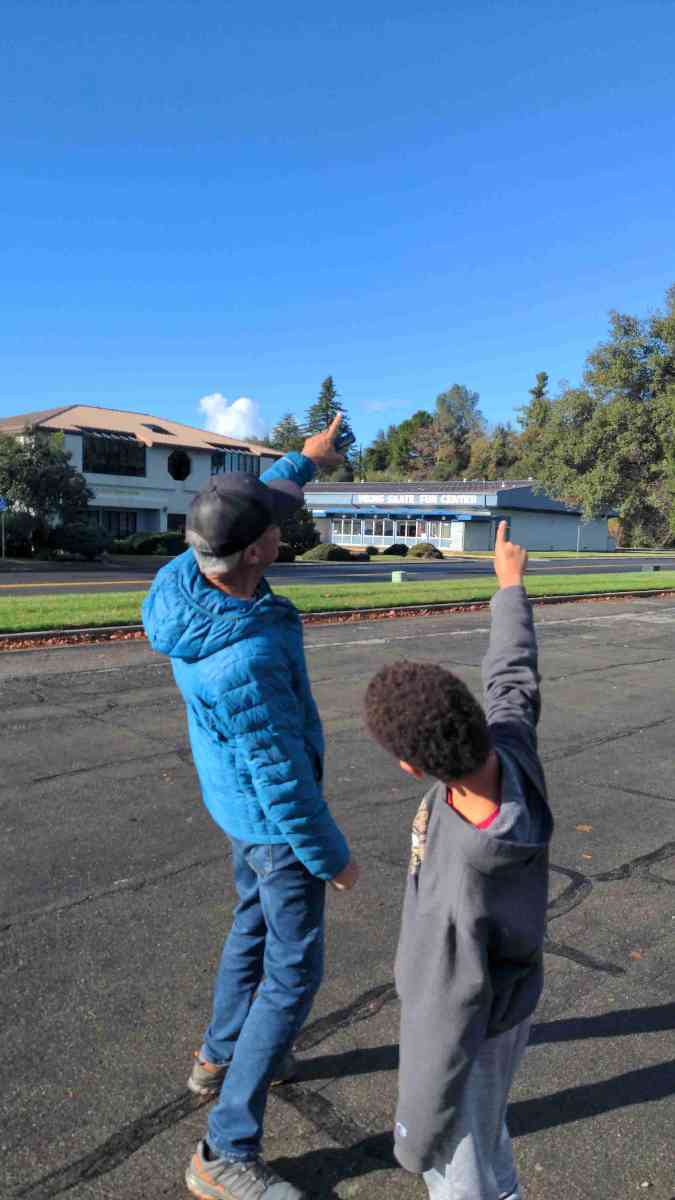 Redding Scavenger Hunt hazine av&inodot; foto&gbreve;raflar&inodot;