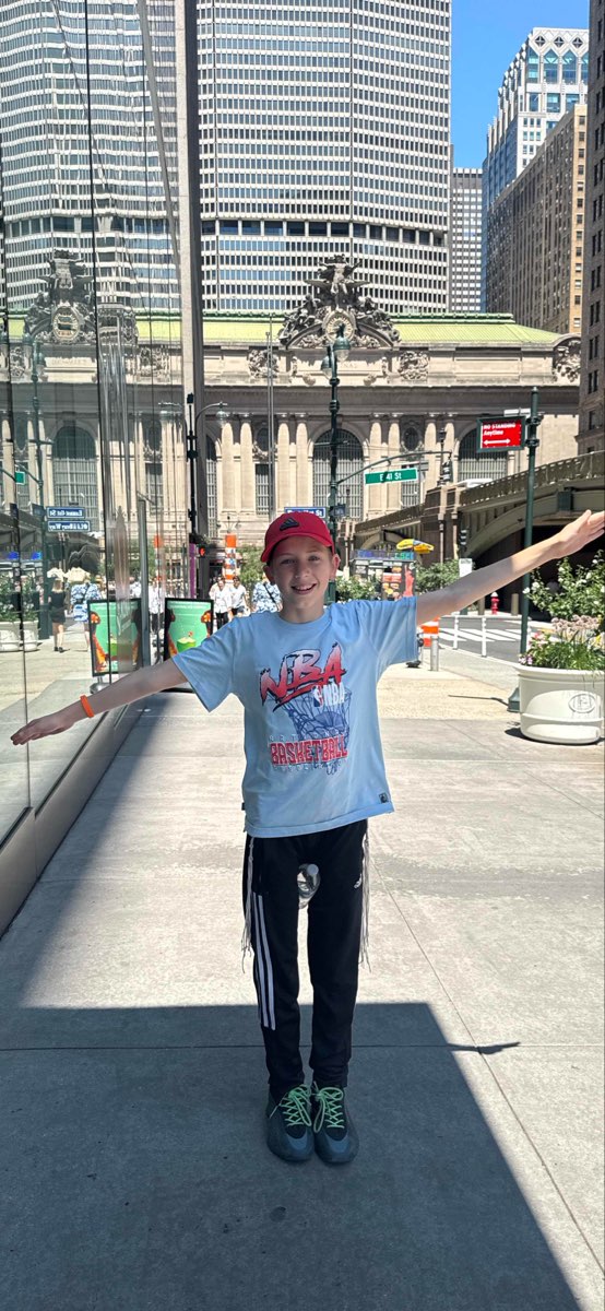 Pop Culture: The Devil Where Prada Movie Locations Scavenger Hunt scavenger hunt photos