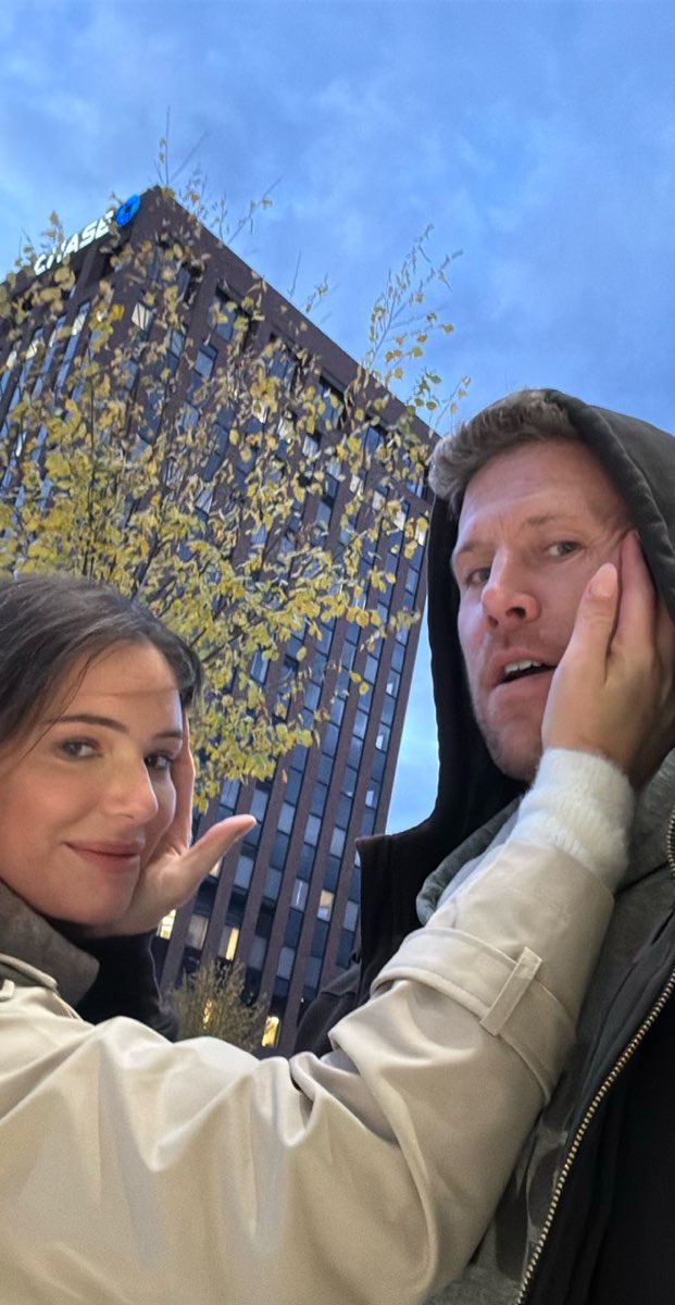 team building scavenger hunt