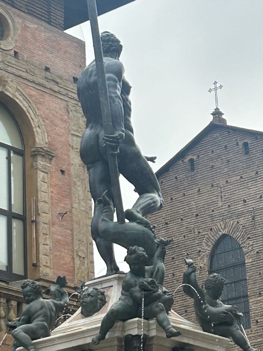 team building scavenger hunt