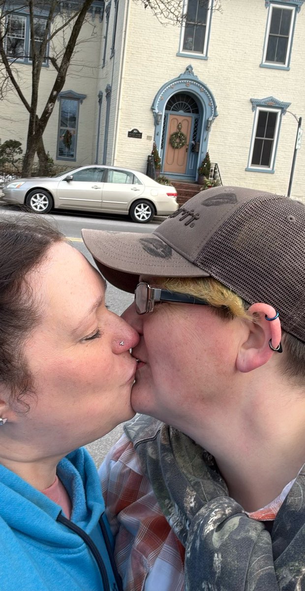 team building scavenger hunt