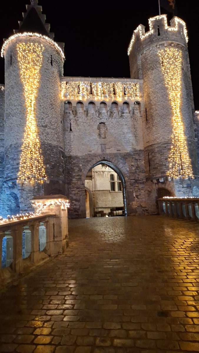 Antwerpen Ghost Tour scavenger hunt photos