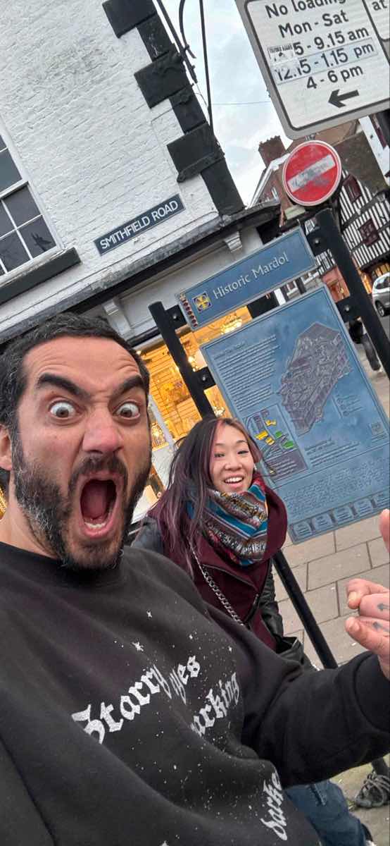 team building scavenger hunt