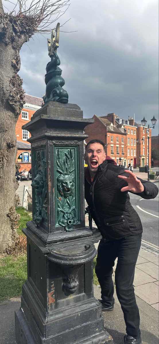 Ludlow Scavenger Hunt scavenger hunt photos